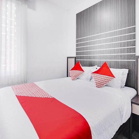 Oyo 2233 Bell'S Place Bogor Bagian luar foto