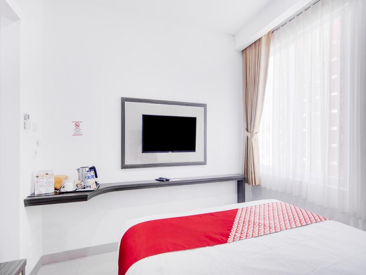 Oyo 2233 Bell'S Place Bogor Bagian luar foto
