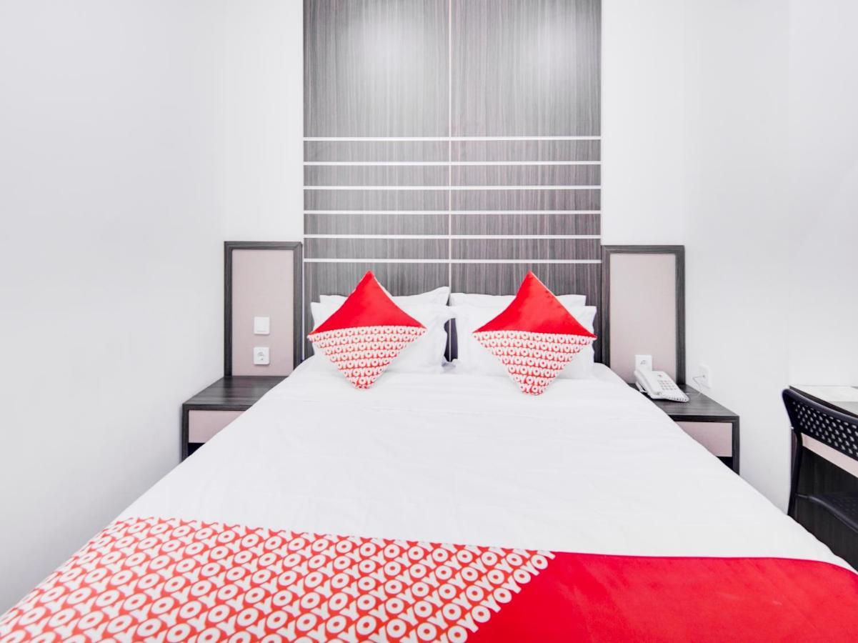 Oyo 2233 Bell'S Place Bogor Bagian luar foto