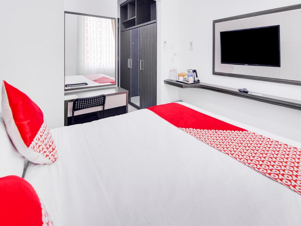 Oyo 2233 Bell'S Place Bogor Bagian luar foto